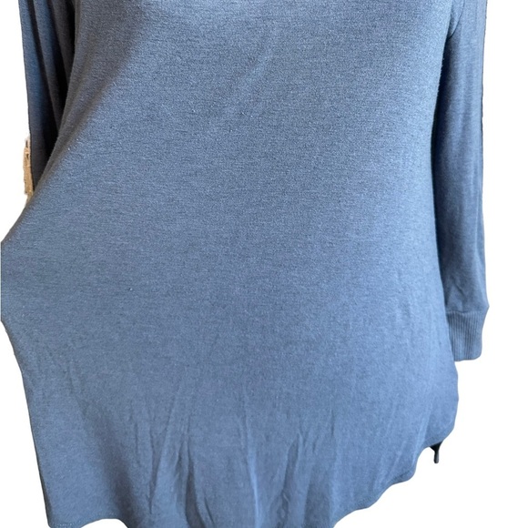 Soft Surroundings Cassidie Ribbed Tunic Top Blue Cream Eyelet Lace trim … - Picture 9 of 17